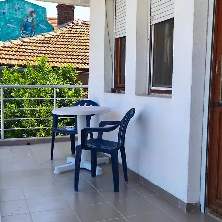 Summerbreath Apartment